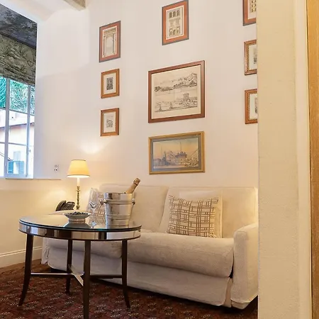 Aparthotel Babuino 79 Roma