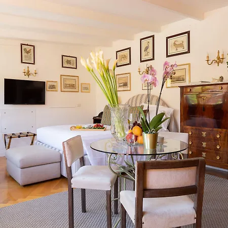 Aparthotel Babuino 79