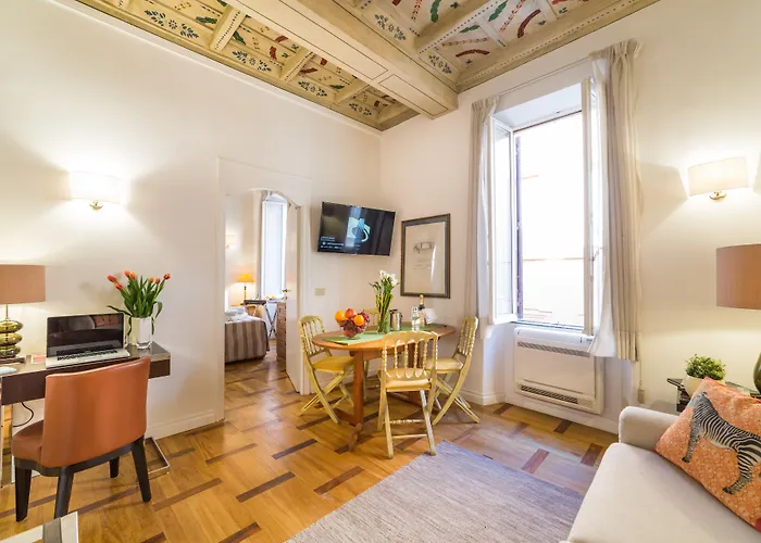 Aparthotel Babuino 79 4*