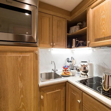 Appart hôtel Babuino 79 4*