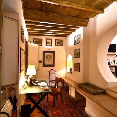 Aparthotel Babuino 79